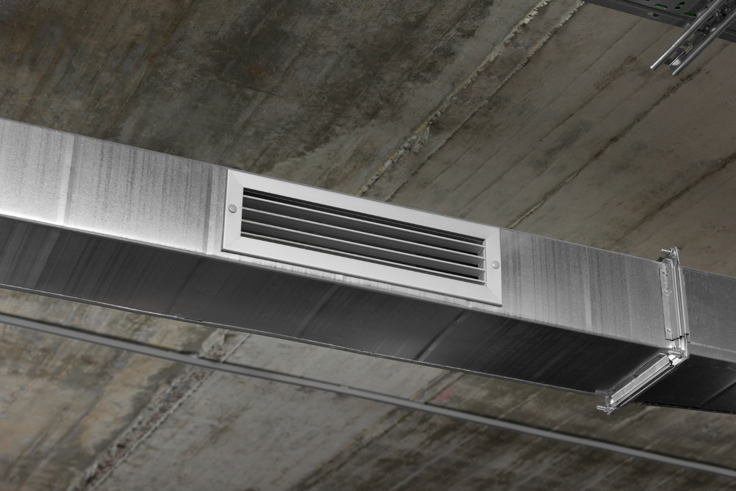 Close up on ventilation system<br />
